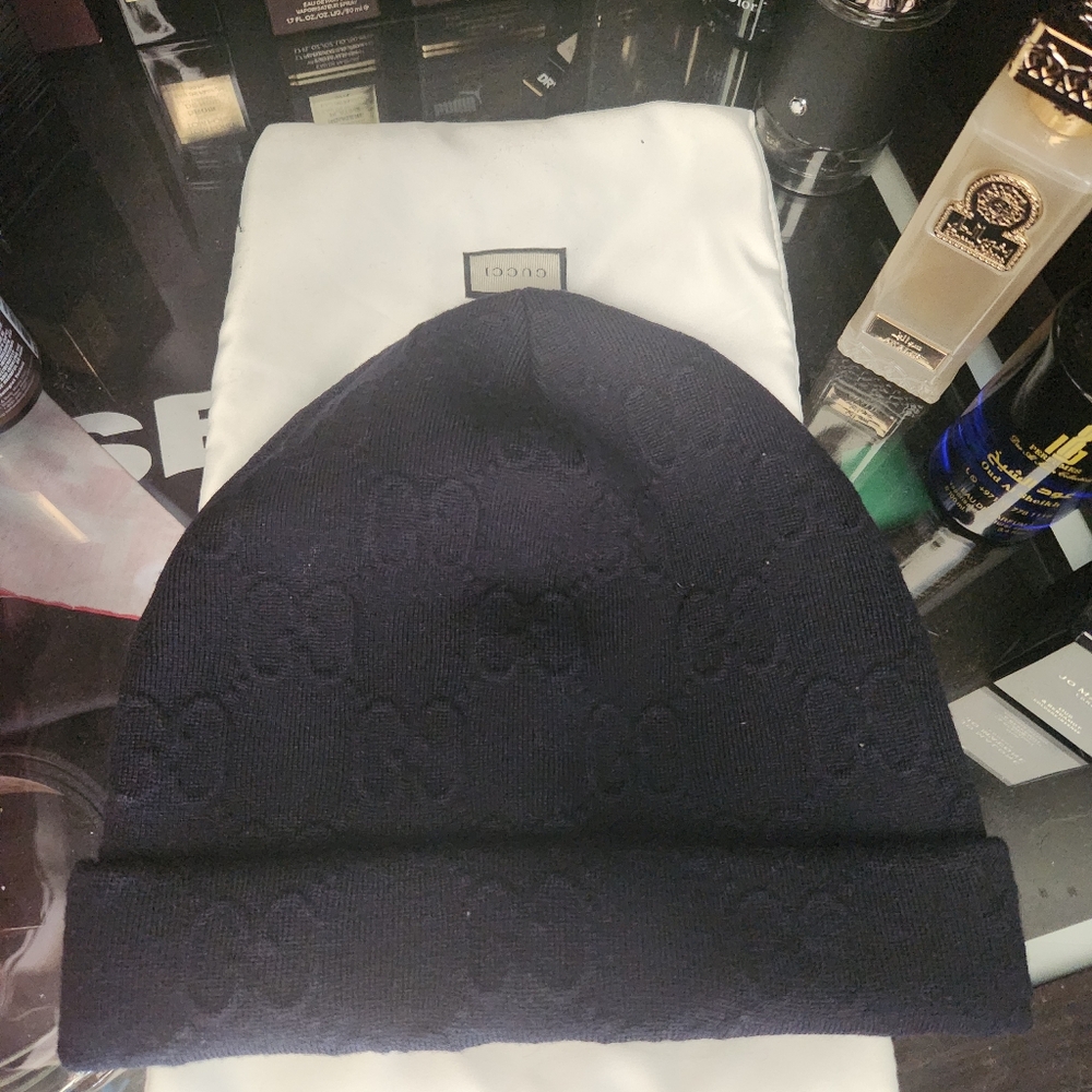 Gucci Midnight Blue Knit Beanie - Picture 2 of 4